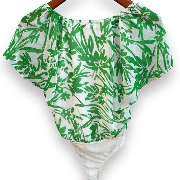 Habit Paint It Green Body Suit Size Small Flutter Sleeve Mock Wrap Top Loose - Picture 4 of 8